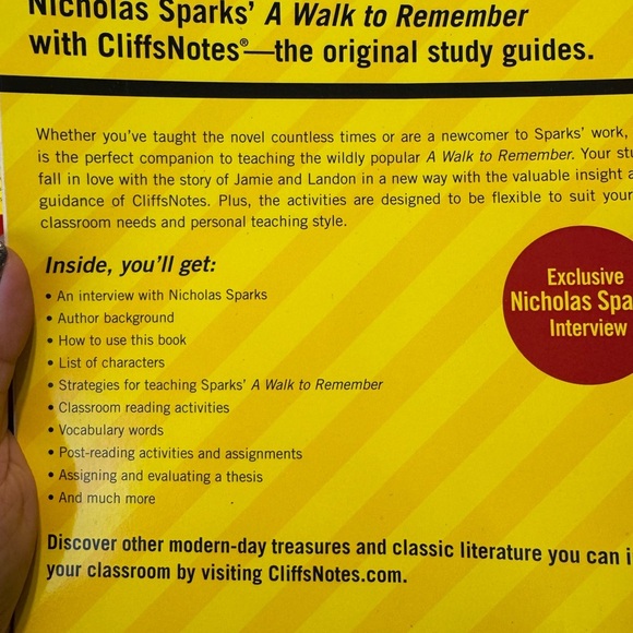 Nicholas Spark Teacher Guides And Cliff Notes For The Notebook/Walk To Remember - Picture 10 of 14